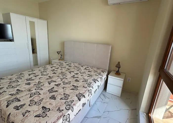 Апарт-отель Zigrabay Lovely Appartments Приморско