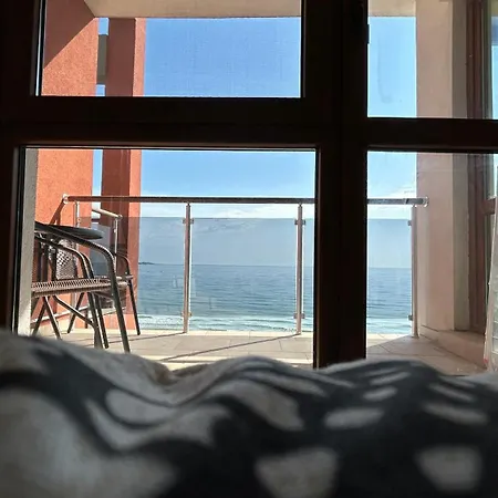 Zigrabay Lovely Appartments פרימורסקו