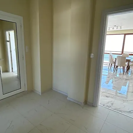 Zigrabay Lovely Appartments מלון דירות